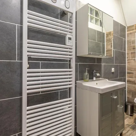 Cardeurs Apartment
